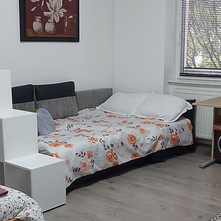 Thomas' Apartman Daire Segedin Dış mekan fotoğraf